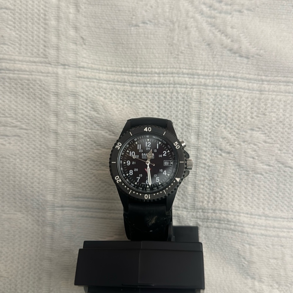 Dakota watch with new battery